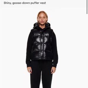 Aritzia super puff vest black